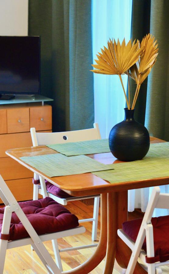 Charming With Balcony In Hip & Trendy Margareten Wien Ngoại thất bức ảnh
