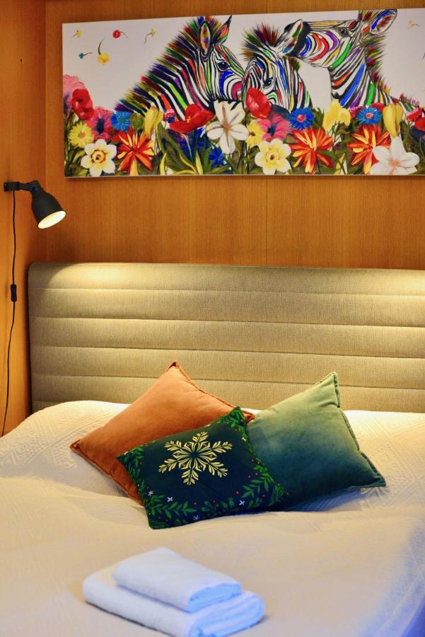 Charming With Balcony In Hip & Trendy Margareten Wien Ngoại thất bức ảnh