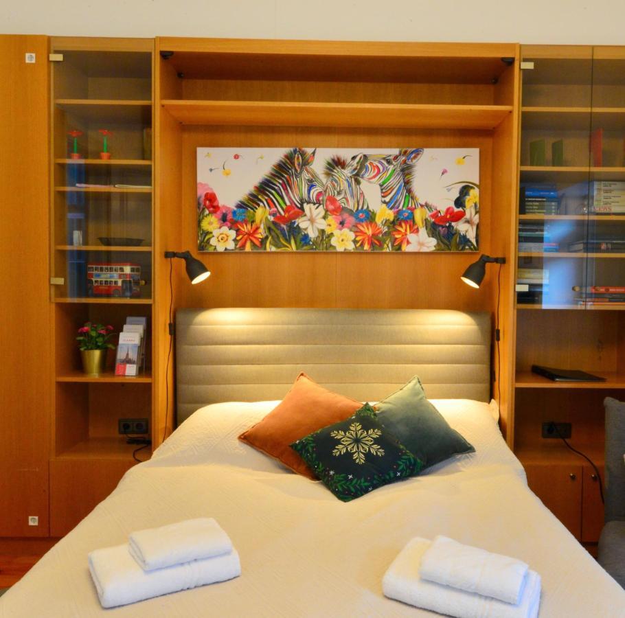 Charming With Balcony In Hip & Trendy Margareten Wien Ngoại thất bức ảnh