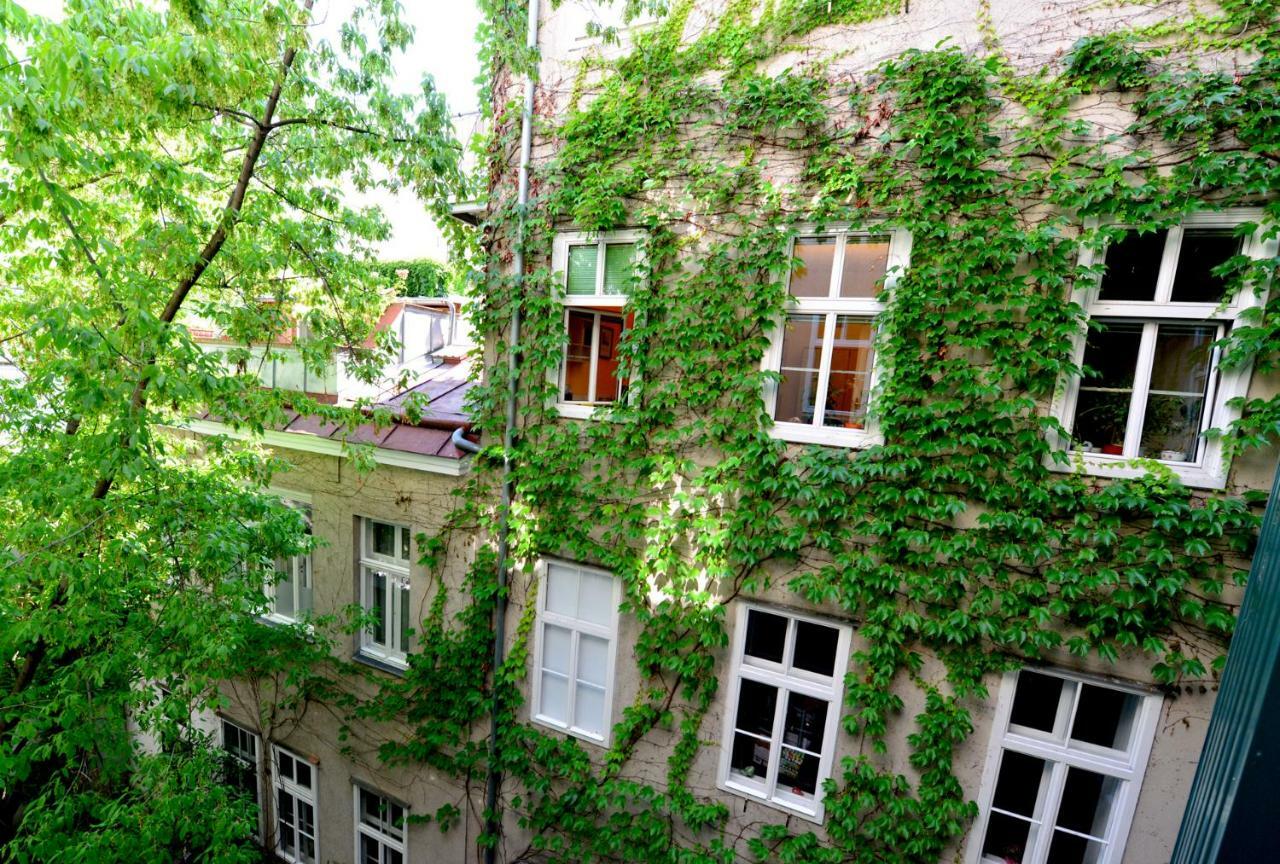 Charming With Balcony In Hip & Trendy Margareten Wien Ngoại thất bức ảnh