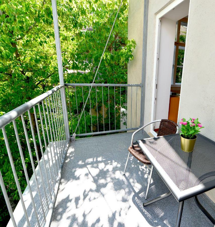 Charming With Balcony In Hip & Trendy Margareten Wien Ngoại thất bức ảnh
